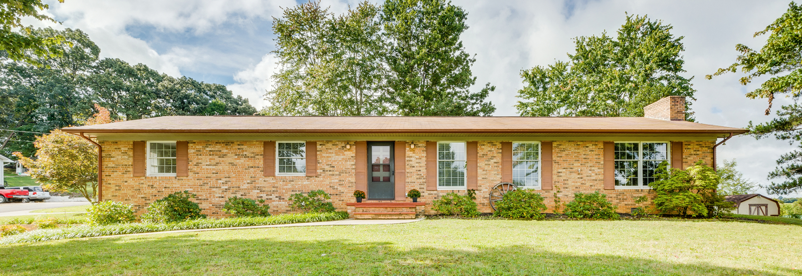 Kingsport TN REALTOR ® Blue Ridge Properties Patti Burton